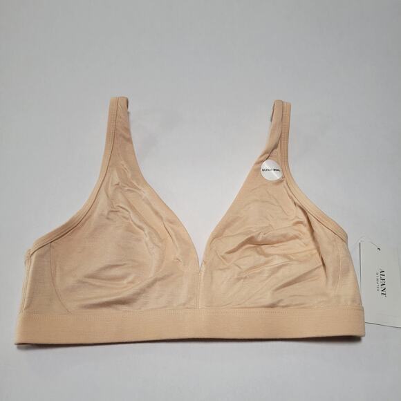 Alfani Super Soft Essential Unlined Bralette Creamy Ivory Beige NWT Size Medium - Picture 2 of 9